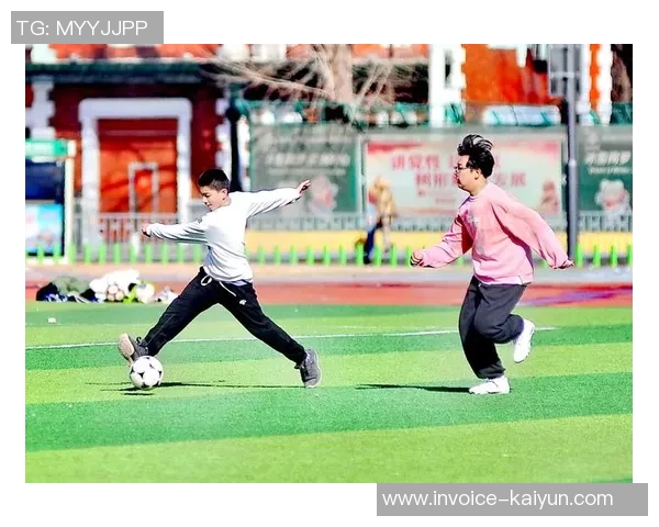 奔跑吧足球捷克展现激情与团结的青春风采